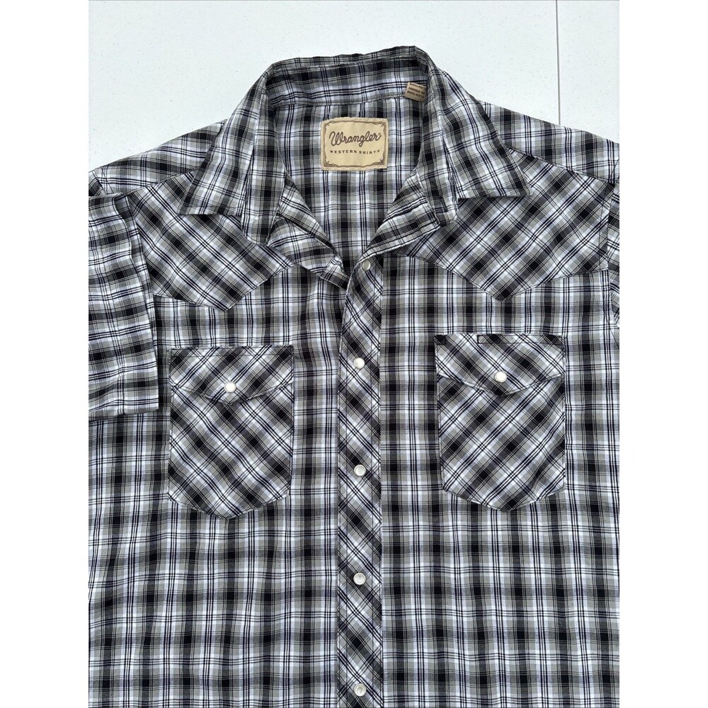 Wrangler Western Shirt Pearl Snap Men’s Sz Lg Black White Plaid Short Sleeve